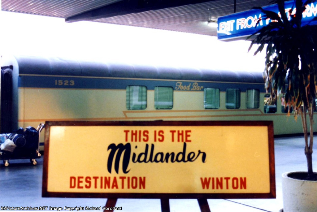 Midlander ready to board