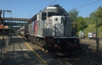 NJT 2300 series set at Perth Amboy
