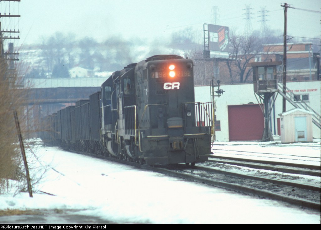 Conrail (stenciled) GP9 #7192