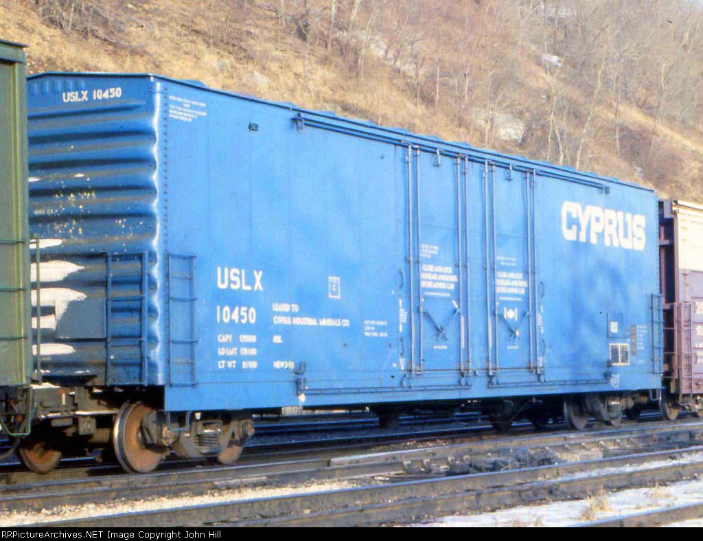 1138-30a USLX 10450 at BN/MILW Hoffman Ave