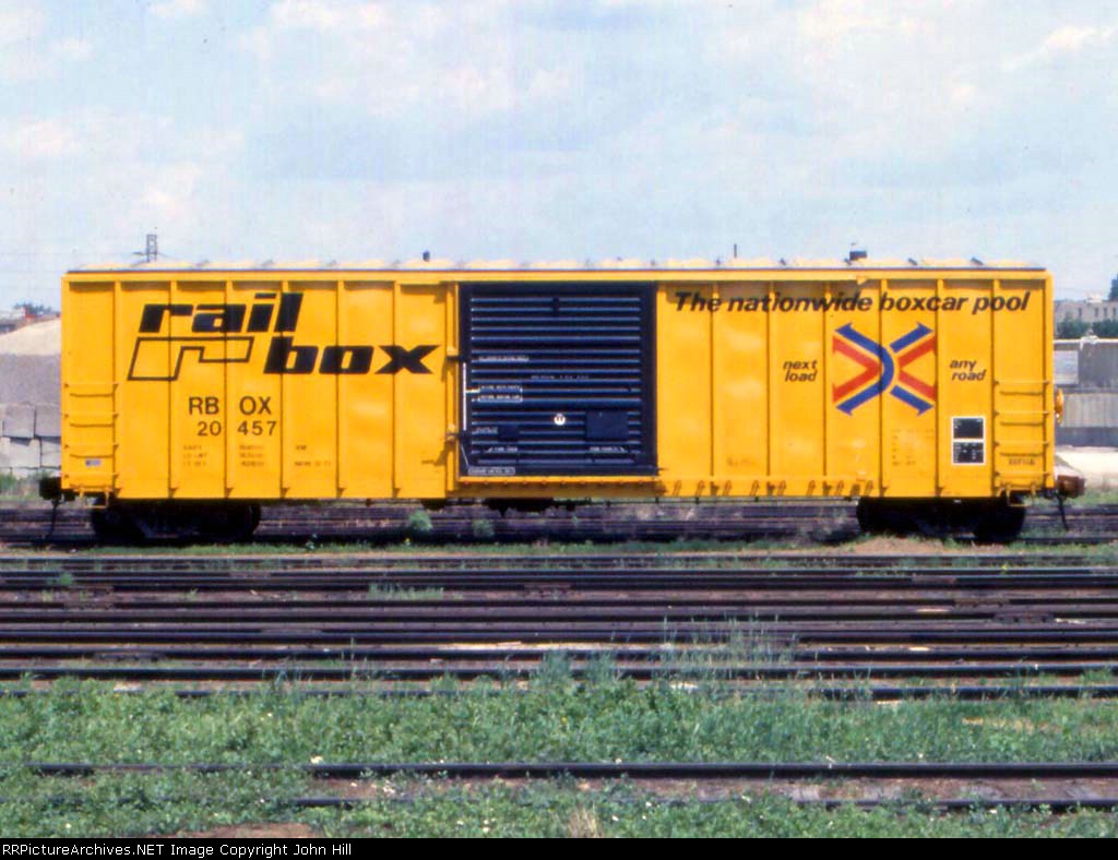 1172-03a RBOX 20457 at C&NW Railway Transfer Yard