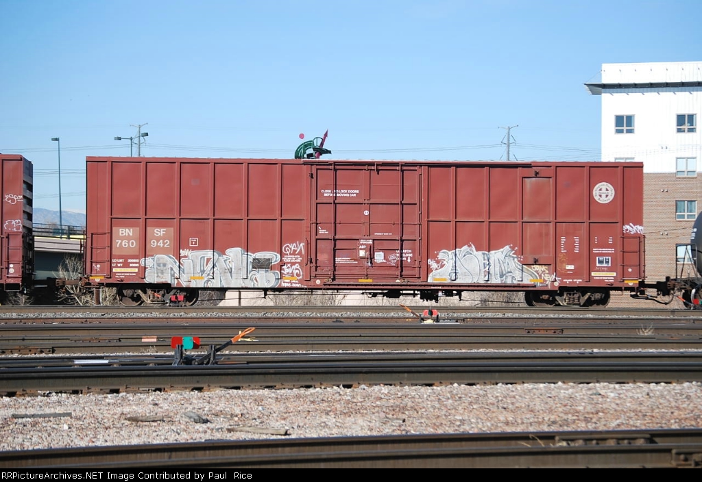 BNSF 760942