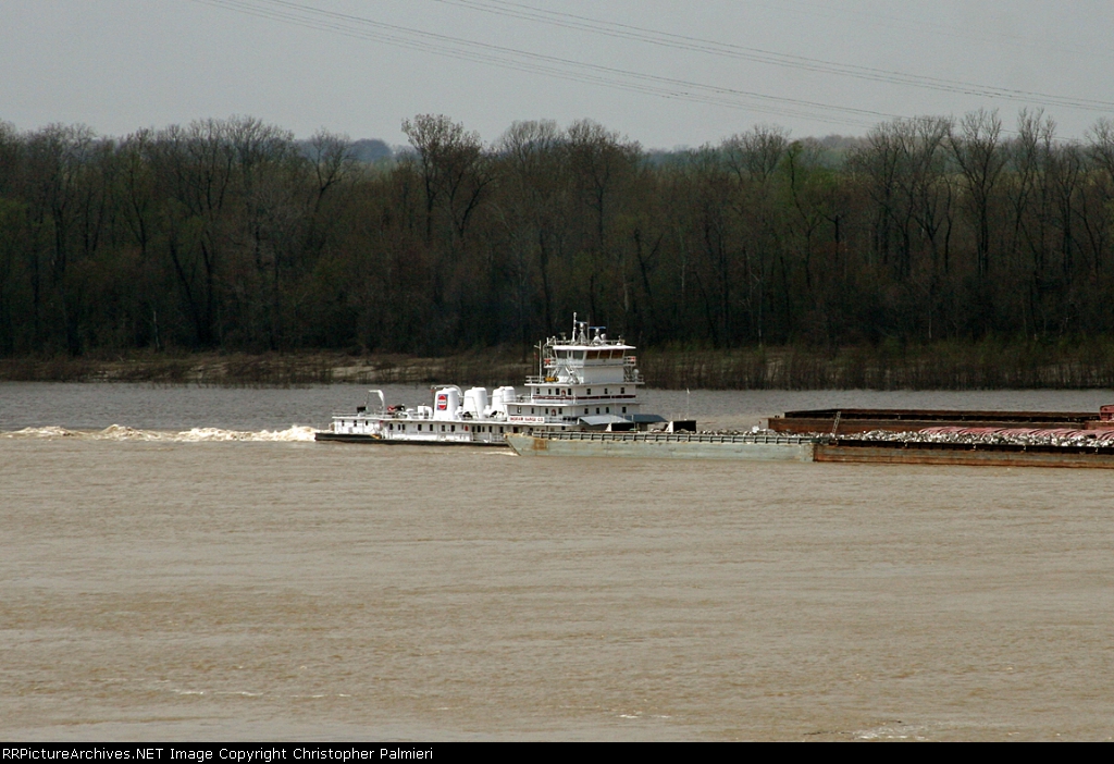 Tug on the Mississippi