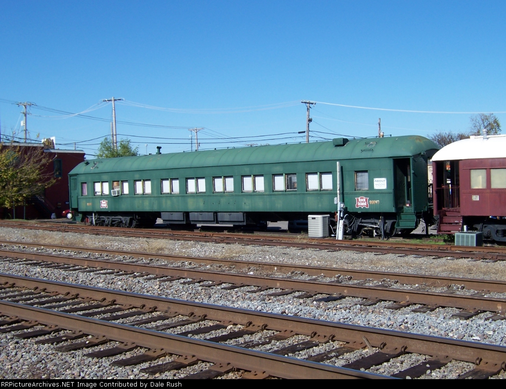 Rock Island passenger car 98047