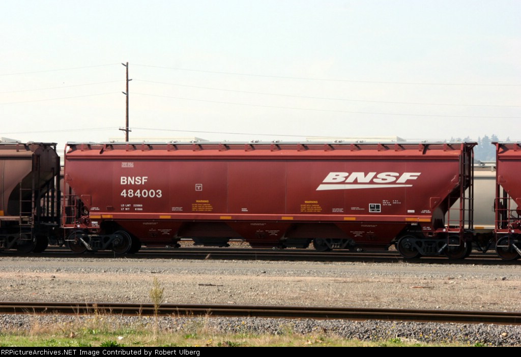 BNSF 484003