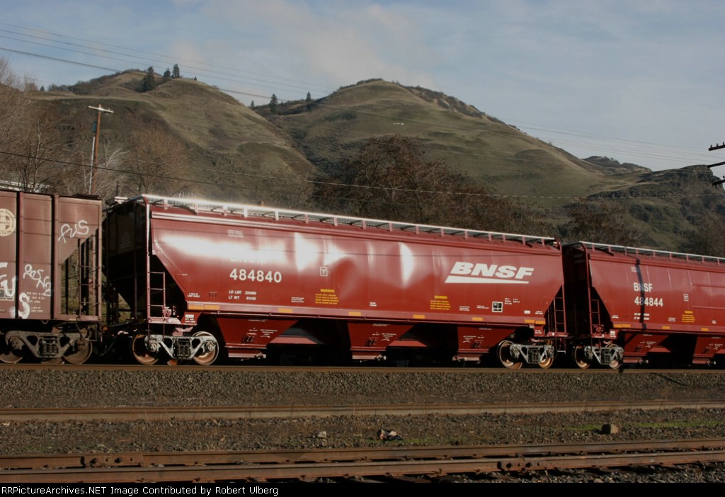 BNSF 484840