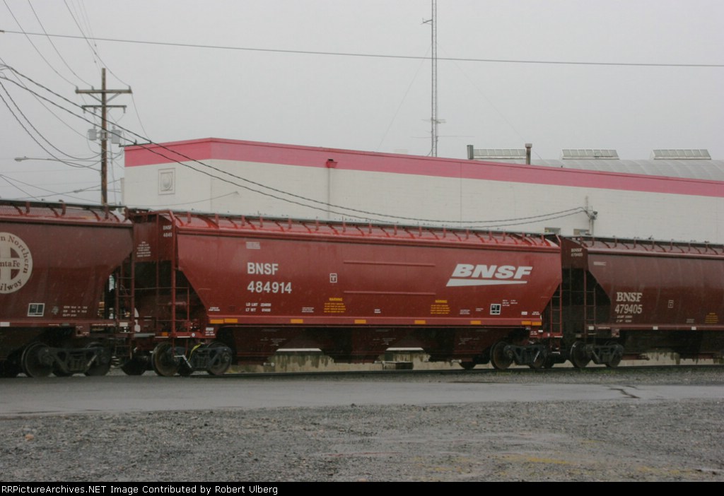 BNSF 484914