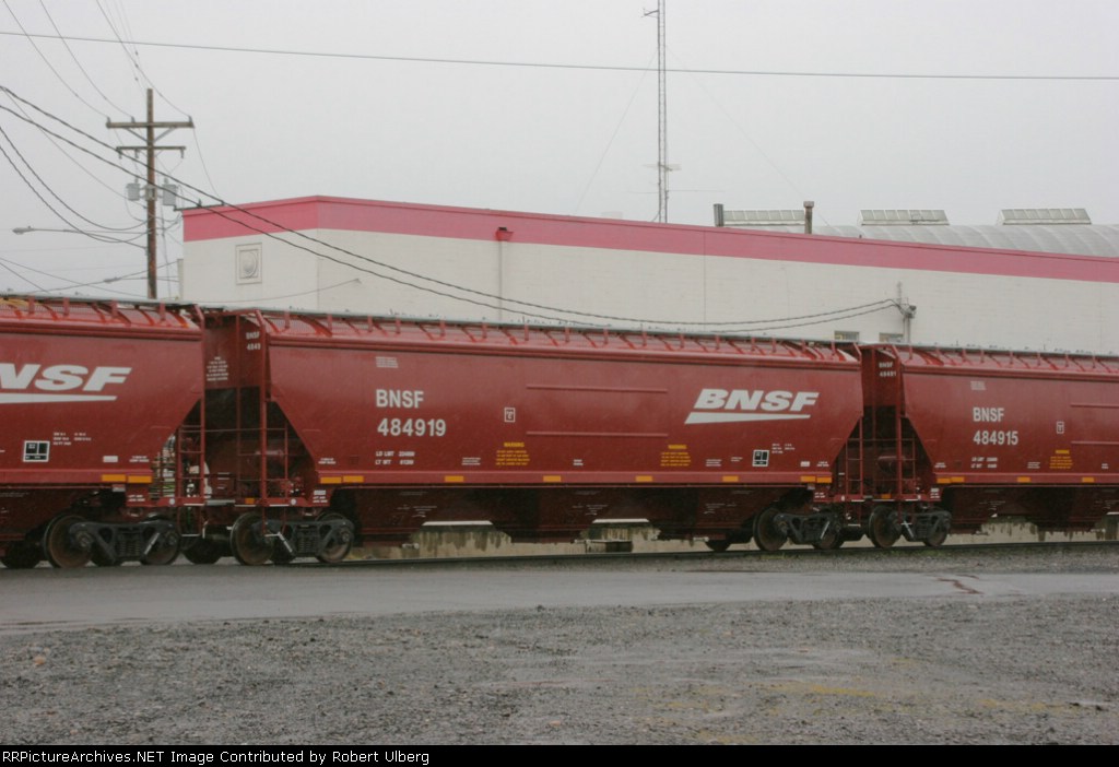 BNSF 484919