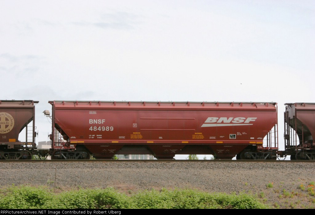 BNSF 484989