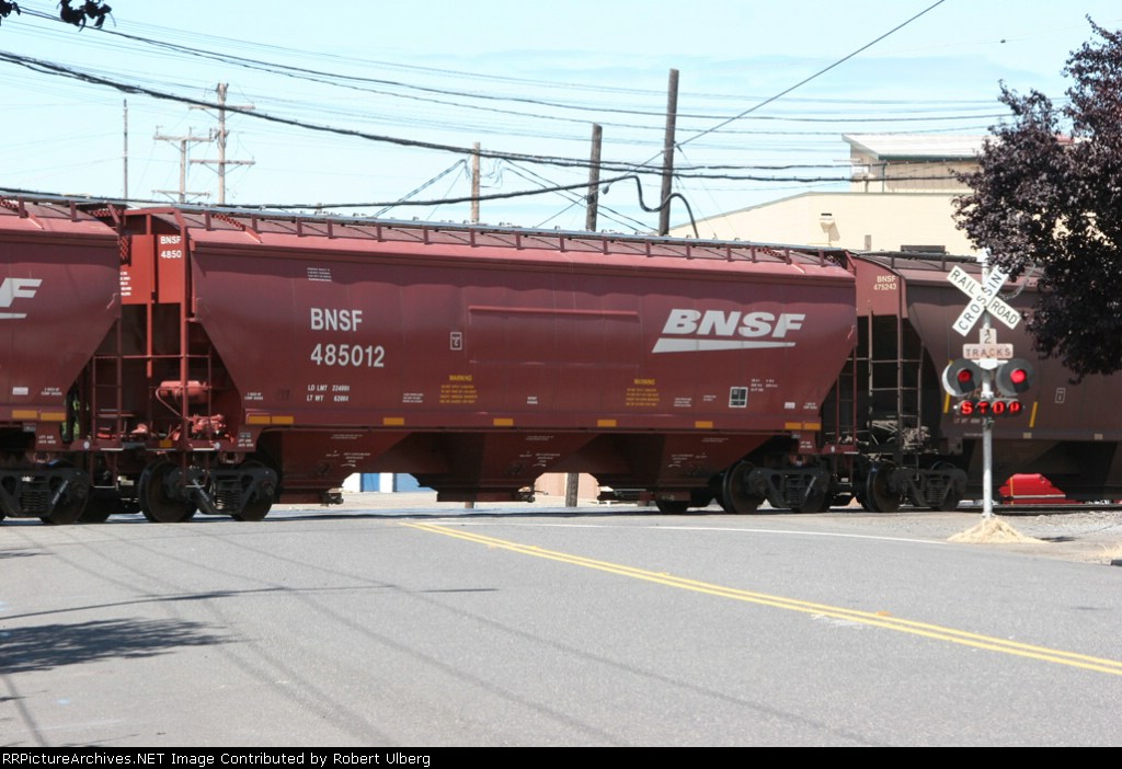 BNSF 485012