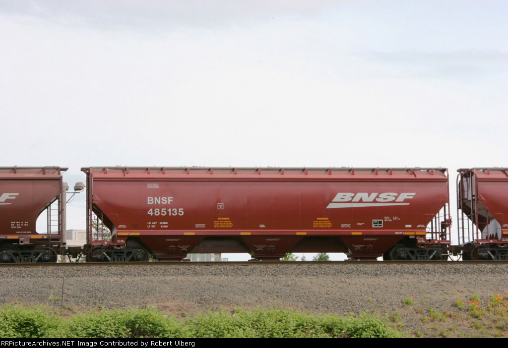 BNSF 485135