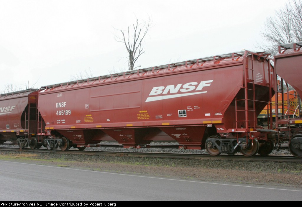 BNSF 485189