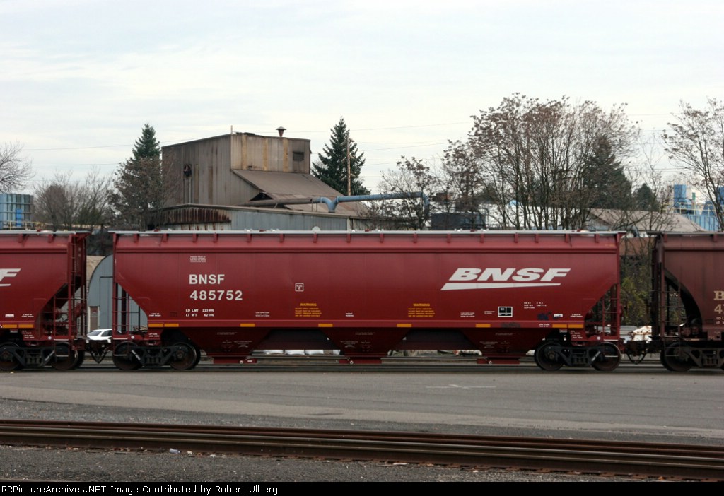 BNSF 485752