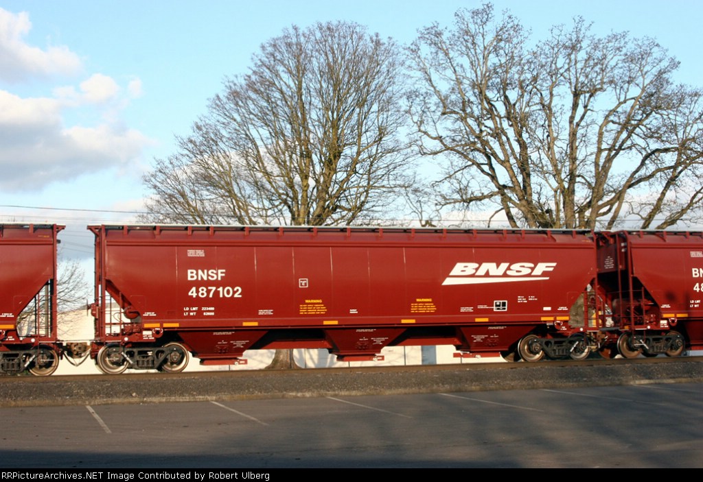 BNSF 487102