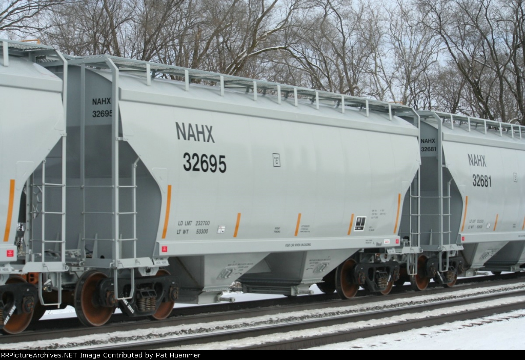 NAHX 32695