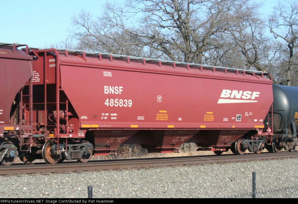 BNSF 485839