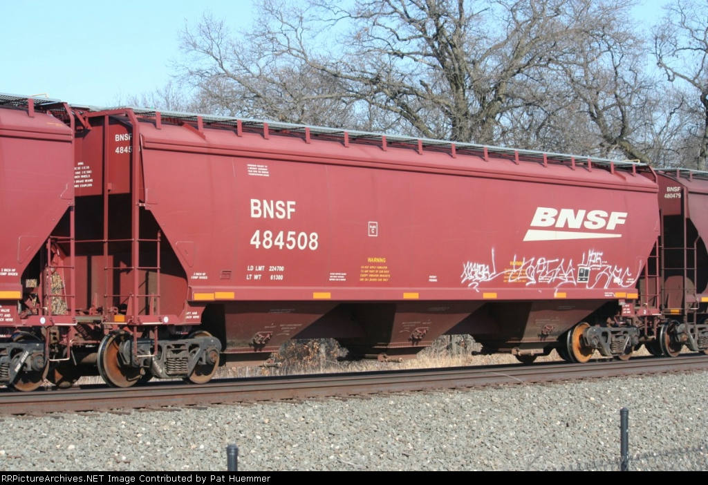 BNSF 484508