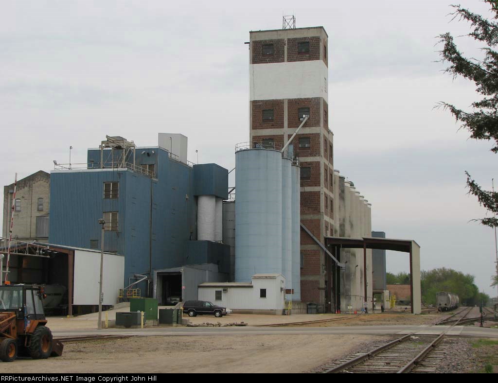 100423034 UP Ex-C&NW/M&StL Mainline & Industry