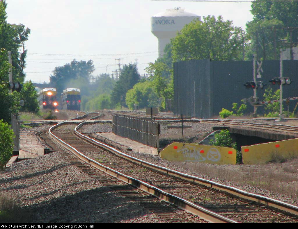 100616023 Westbound Northstar meets its eastbound counterpart