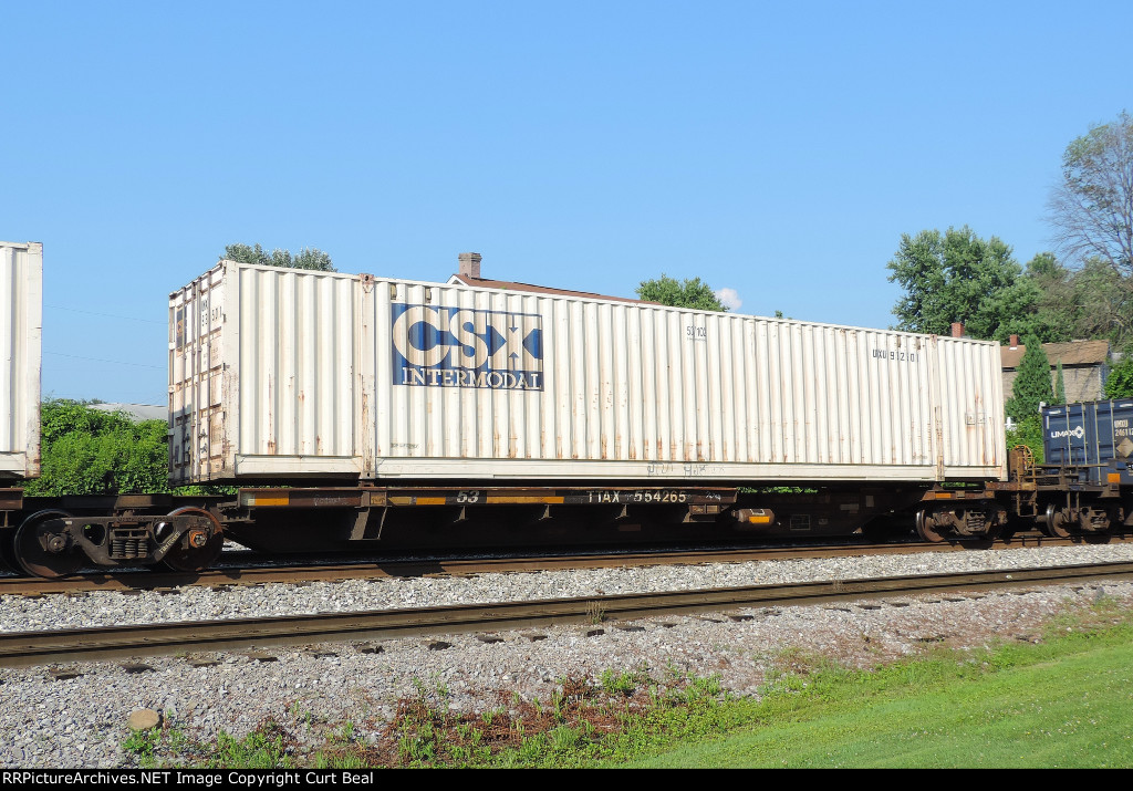 TTAX 554265 - UMXU 932501