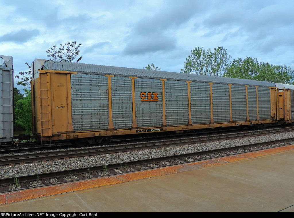 TTGX 158794 - CSX B11382