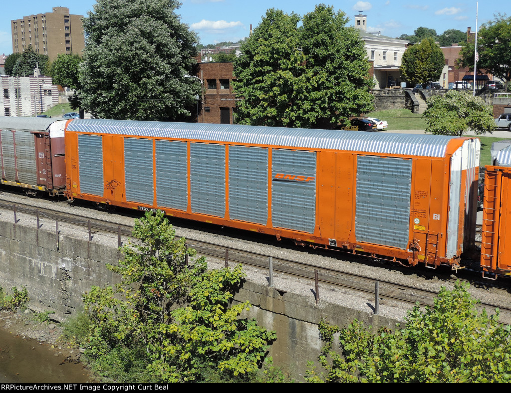 TTGX 693564 - BNSF 272280