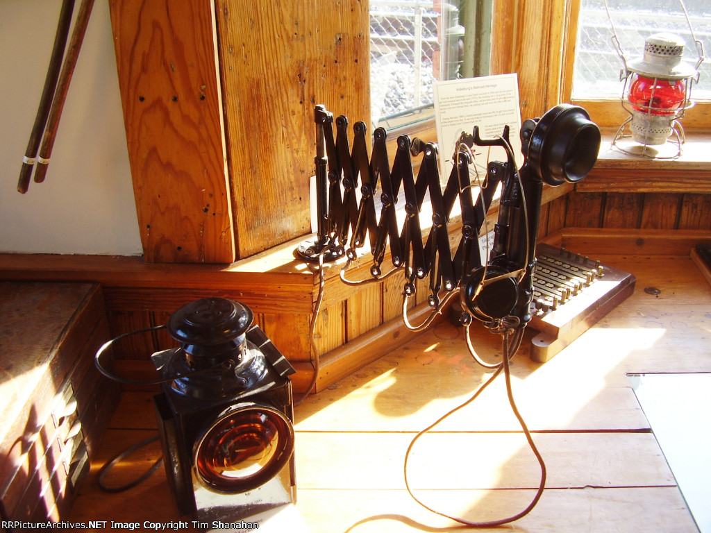 caboose lamp and old phone