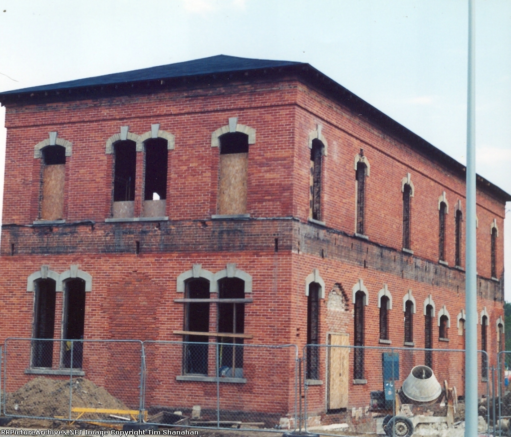 GRI gutted depot front and side
