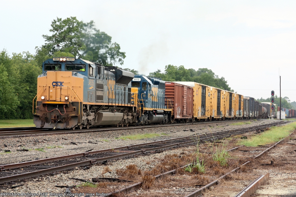 CSX 4835