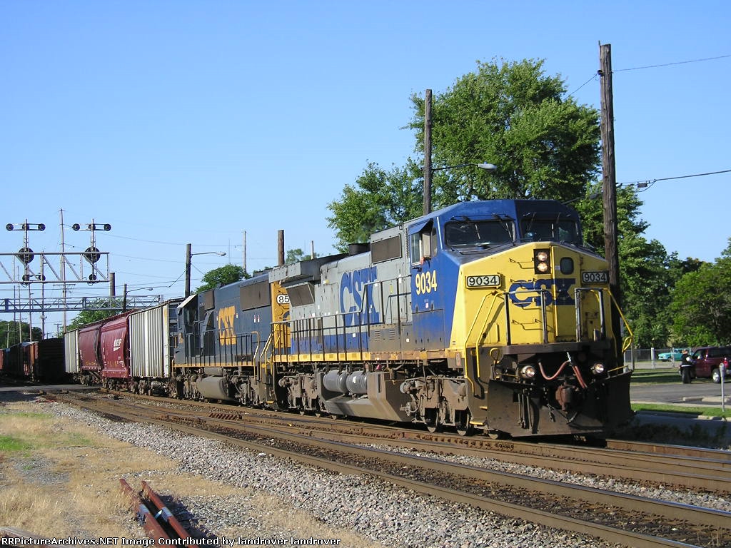 CSXT 9034 On CSX Q 507 Southbound