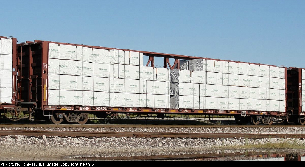 BNSF 562624