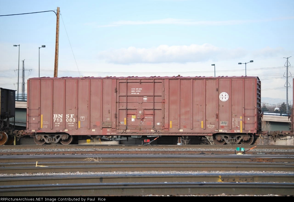 BNSF 713083