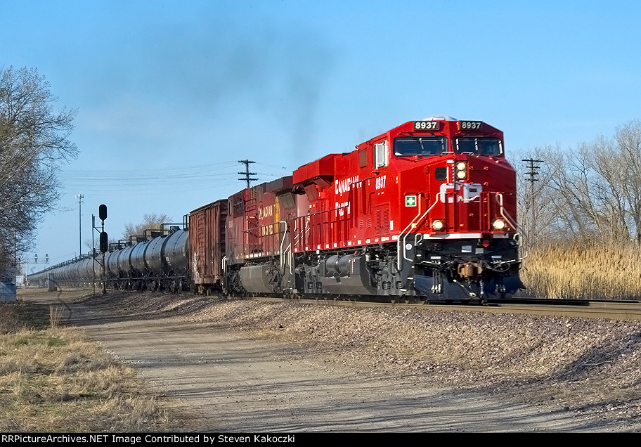 CP Rail on the old C&EI mainline.