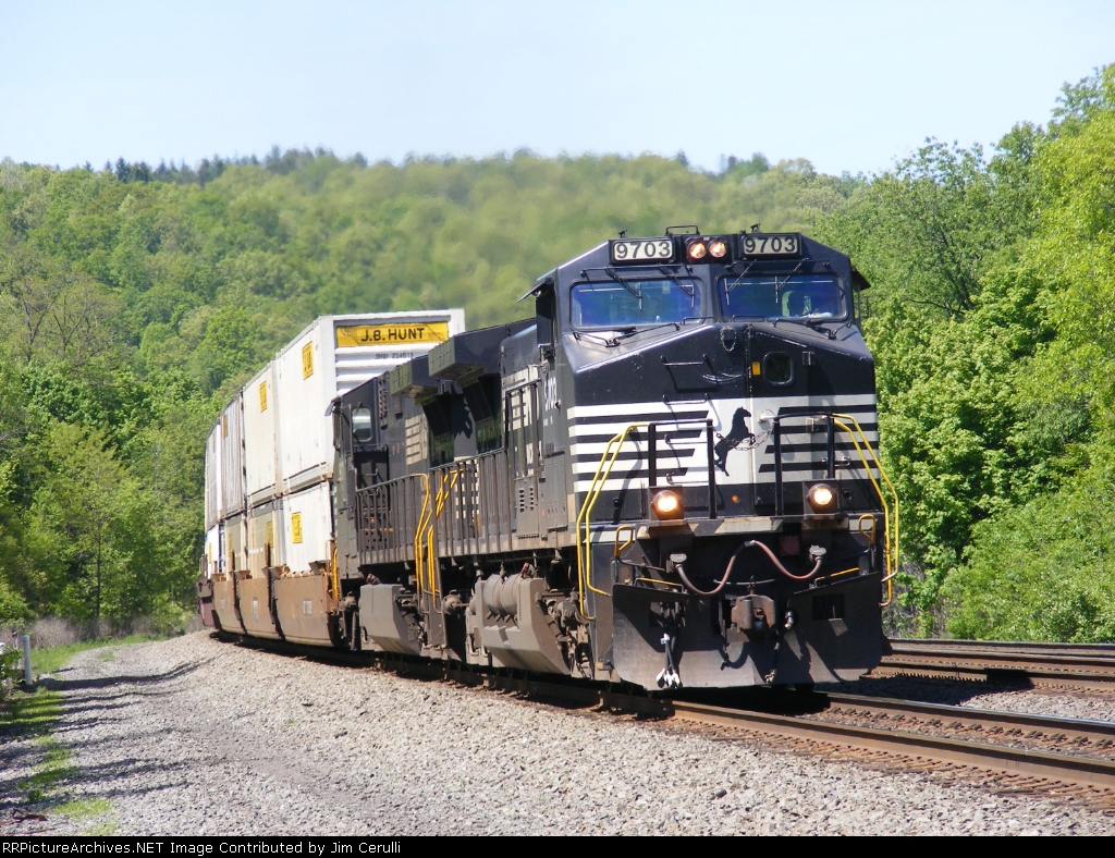 NS 9703