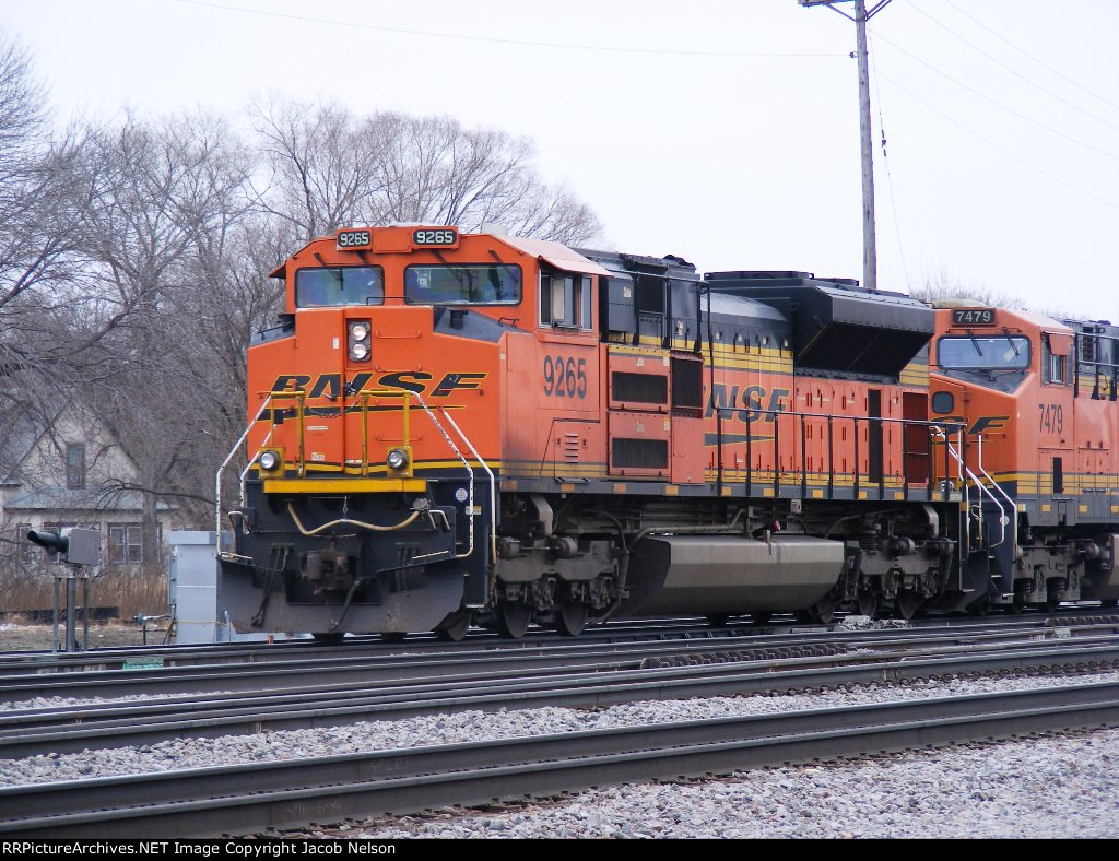 BNSF 9265
