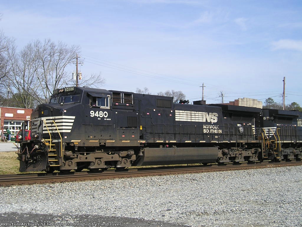 NS 9480 On NS 231 Northbound