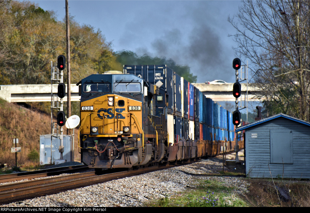 CSX 838