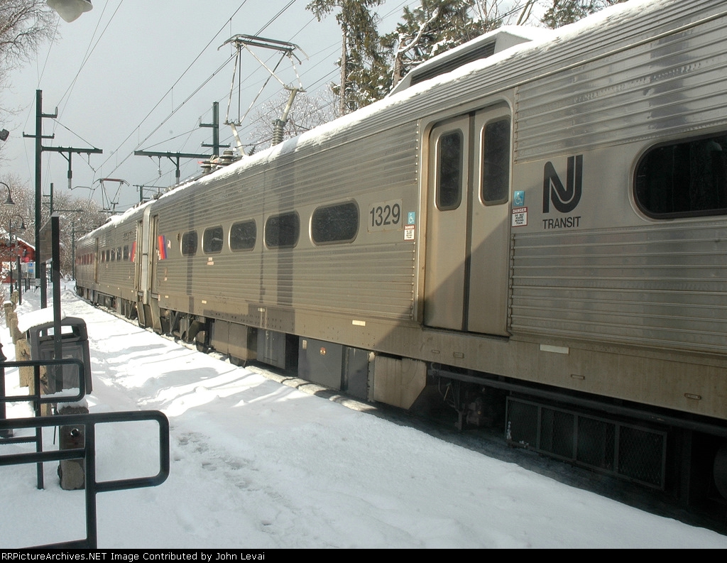 NJT Arrow III set
