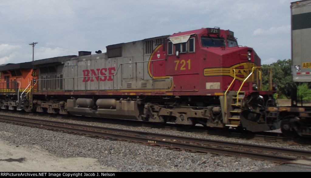 BNSF 721