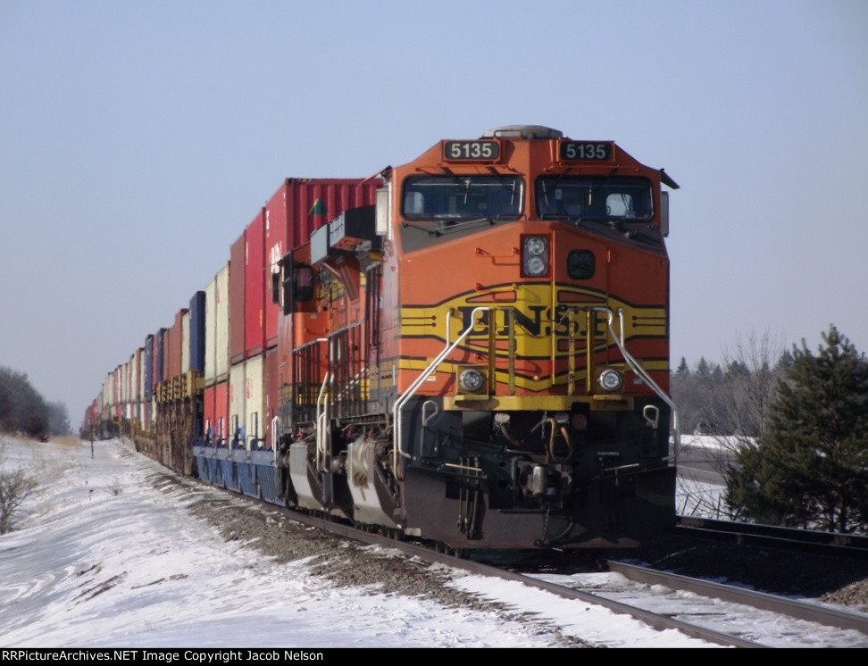 BNSF 5135