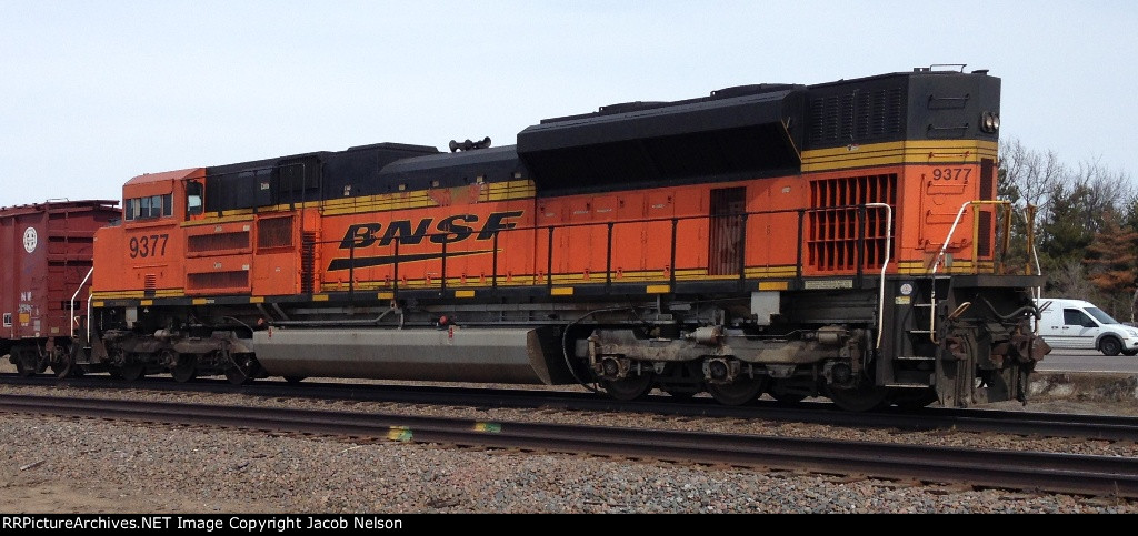 BNSF 9377 (DPU)
