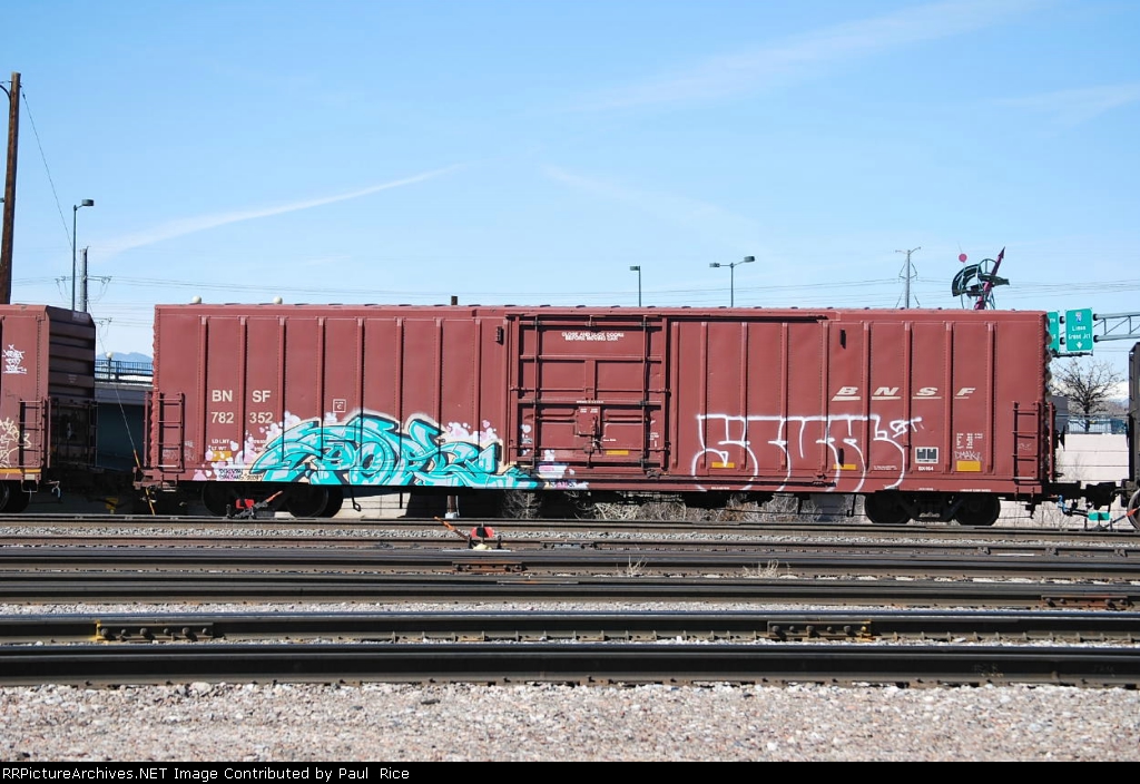 BNSF 782352