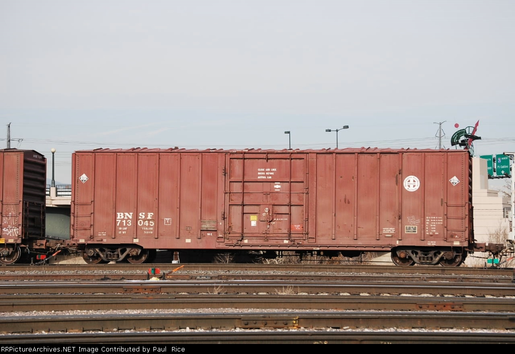BNSF 713045