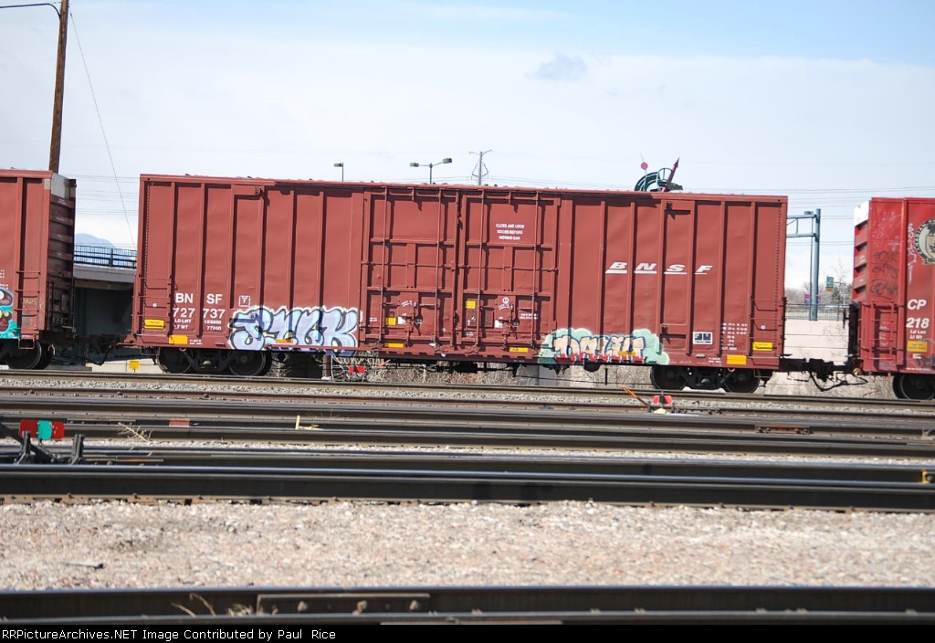 BNSF 727737