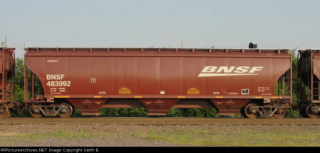 BNSF 483992