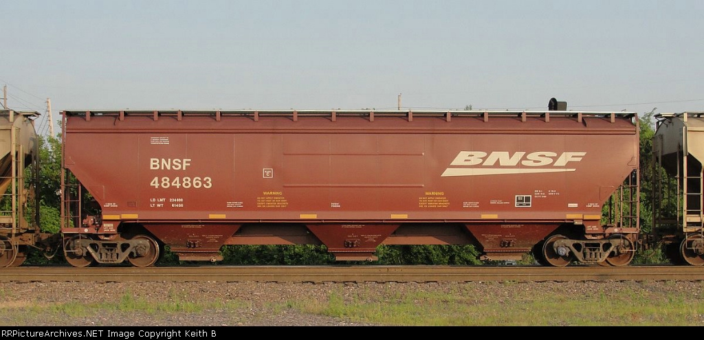 BNSF 484863
