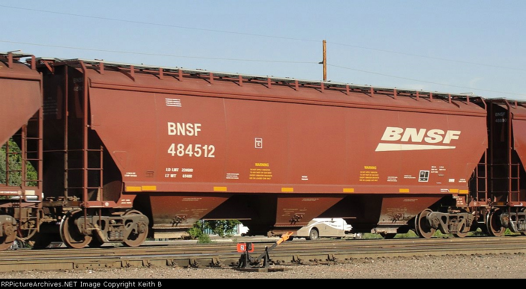 BNSF 484512