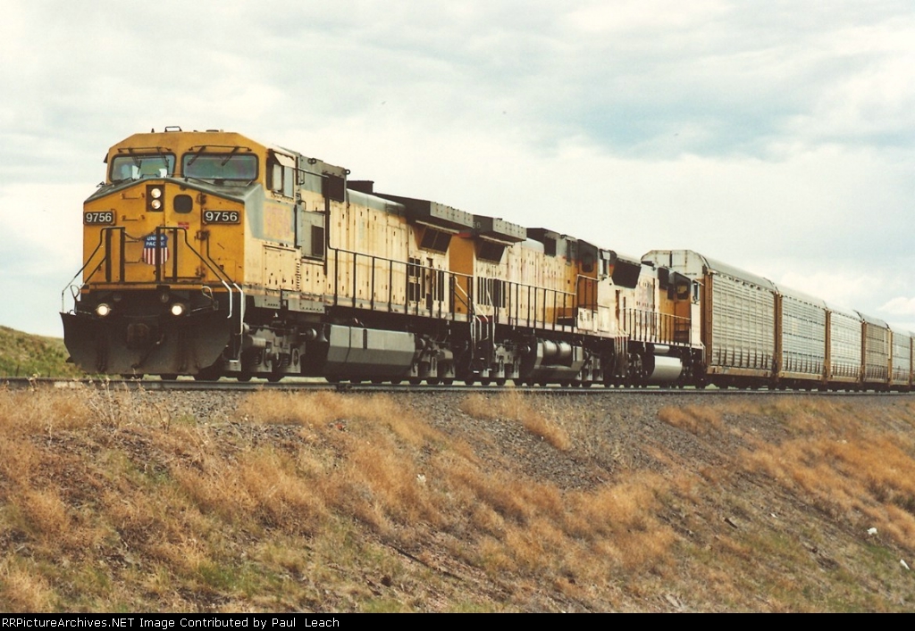 Eastbound auto racks