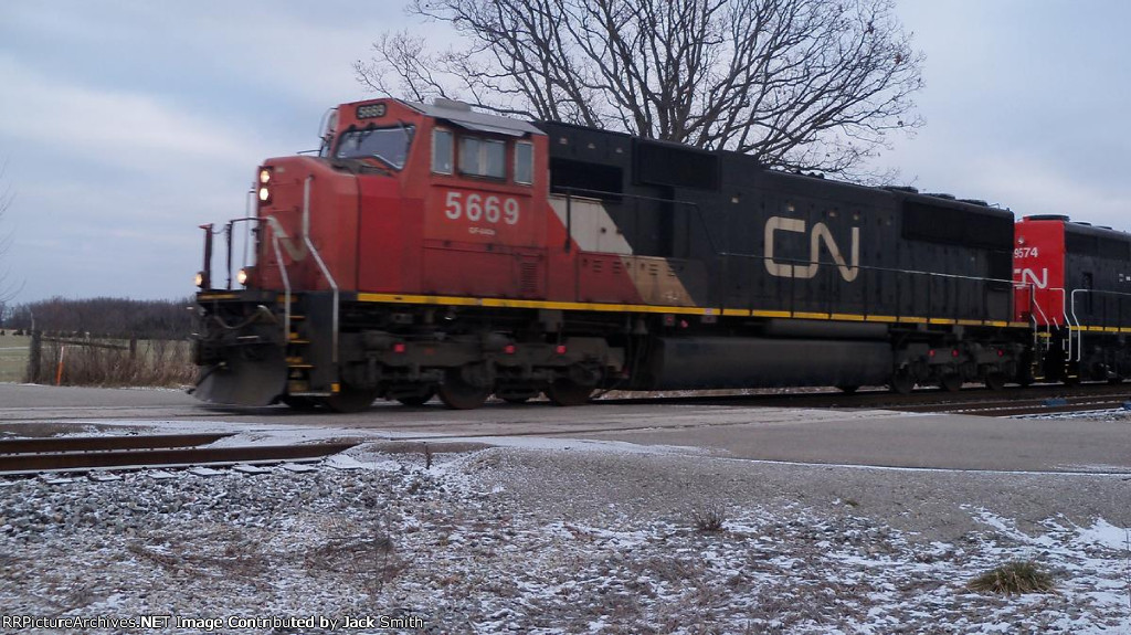 CN 5669
