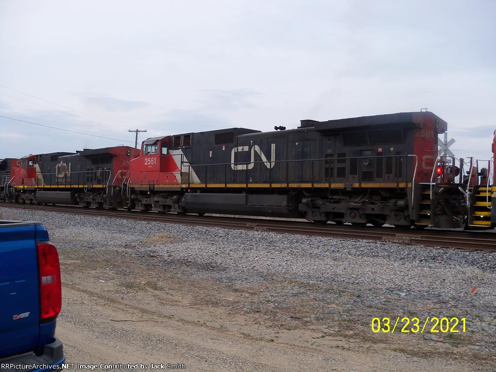 CN 2561